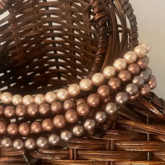 1950’s Vintage Japan glass or alabaster pearls - Picture 2 of 3